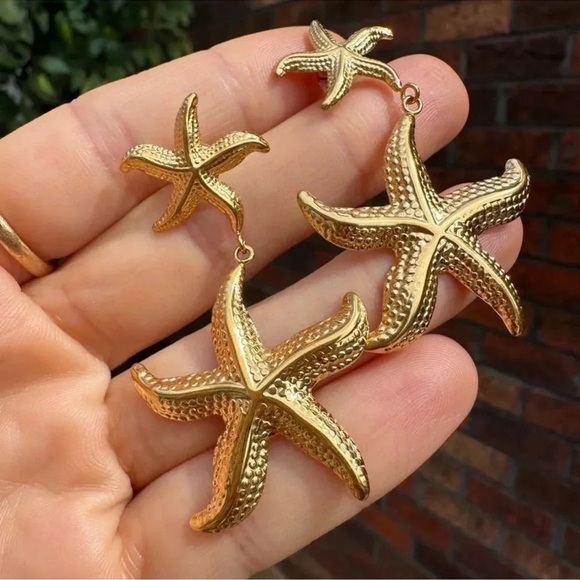 Anthropologie Starfish 18K Gold Stainless Steel Waterproof  Earrings - Picture 3 of 15